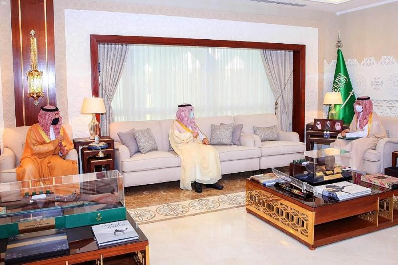 نائب أمير الشرقية: الشباب الركيزة الأساس في تطوير قطاع الأعمال