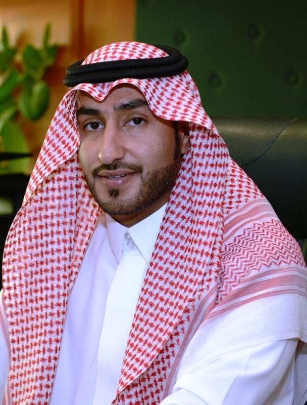 نموذج أولي.. مقاعد رقمية في مماشي «غرناطة الدمام»