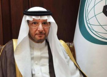 العثيمين لوزير الخارجية الفرنسي:حرية التعبير لا تعني الإساءة للأديان