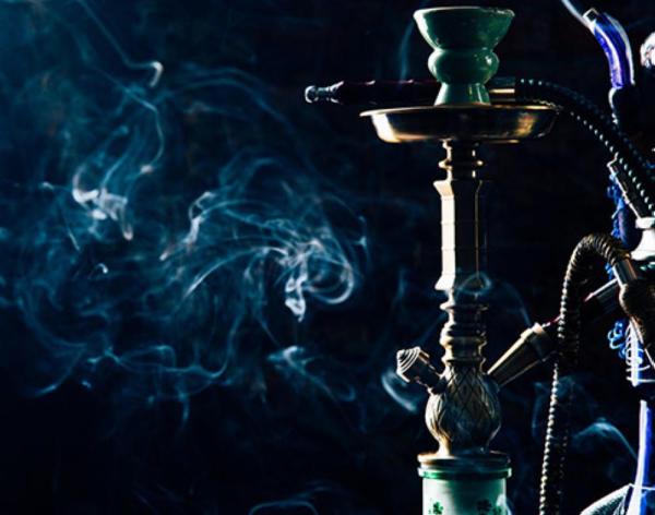 خالفوا قواعد العزل وداهمتم شرطة لندن .. هذا ما كانوا يفعلونه