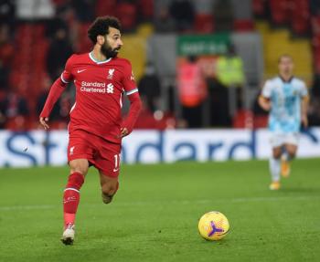 إيفرتون يتطلع لتعميق جراح ليفربول