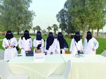إقبال على حملة طب «بيشة» للتوعية بأهمية لقاح كورونا