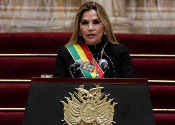ملاحقة قضائية لرئيسة بوليفيا السابقة جانين آنيز
