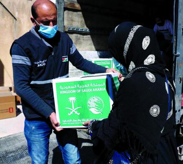 مركز الملك سلمان..
إغاثة ورعاية للأسر العربية العفيفة