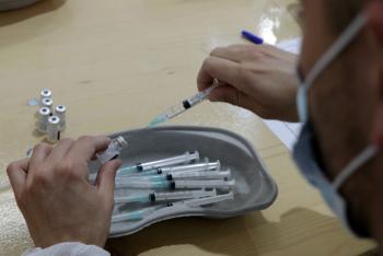 كورونا عالميا.. إعطاء 704.5 مليون جرعة لقاح 