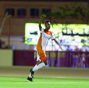المارد في مهمة البحث عن «العدالة»الفيحاء عين على الدرعية وعين على الصعود