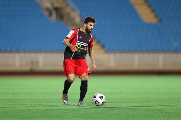 الرائد والتعاون.. ديربي مشتعل