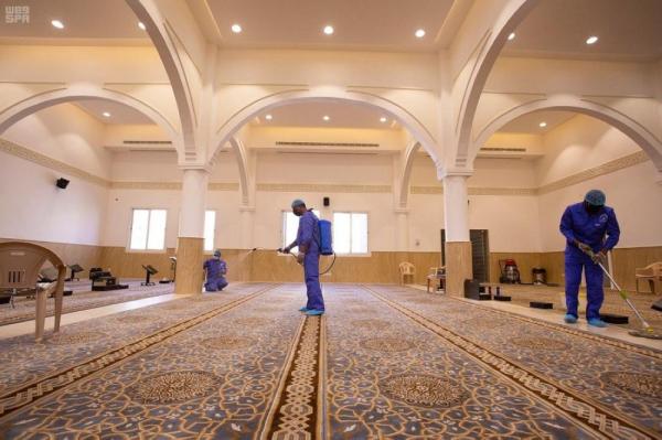 إعادة افتتاح 17 مسجدا بعد تعقيمها في 6 مناطق