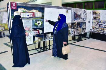 بوابة «الدمام - البحرين» و«دوار الجبيل»..إبداعات طالبات جامعة الإمام عبدالرحمن