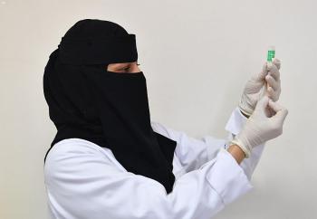 عاجل : وزير الصحة : سنبدأ بإعطاء الجرعة الثانية من اللقاح حال توفره بكميات كبيرة