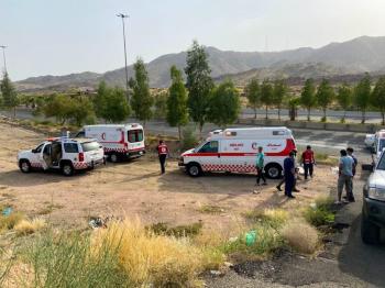إصابة 8 من عائلة واحدة في حادث انقلاب بالطائف