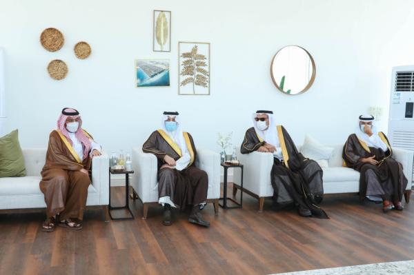 أمير الشرقية يدشن الواجهة البحرية بحي السيف بالدمام