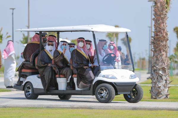 أمير الشرقية يدشن الواجهة البحرية بحي السيف بالدمام