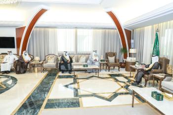 أمير الشرقية : شباب الوطن يقوم بأدوار تطوعية كبيرة
