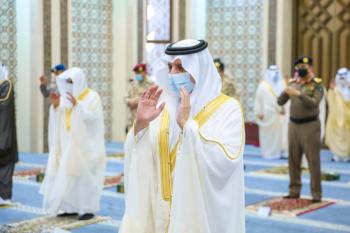 أمير الشرقية يؤدي صلاة عيد الأضحى مع جموع المصلين