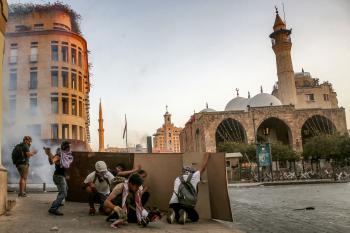 رفع الدعم عن المحروقات يصيب لبنان بـ«خلل اجتماعي»