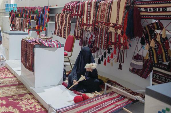 40 أسرة في «تمور» بريدة بدعم من الجمعيات الخيرية