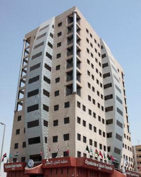 «العثيمين» : دعم العراق يتطلب مؤازرة إقليمية ودولية