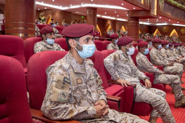 انطلاق مناورات «النجم الساطع» من قاعدة محمد نجيب