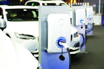 انتشار السيارات الكهربائية مرهون بخفض التكلفة ومحطات الشحن