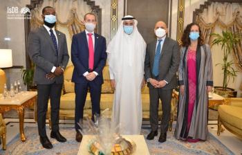 القنصل الأمريكي في ضيافة رئيس البنك الإسلامي للتنمية