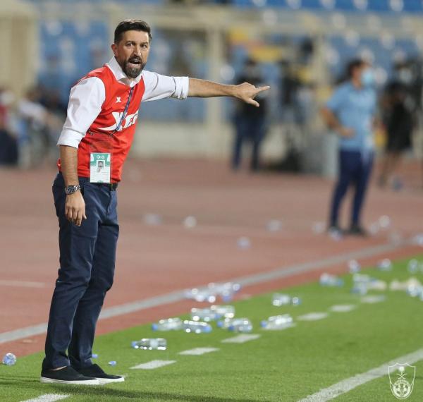 هاسي يرفض إراحة الدوليين