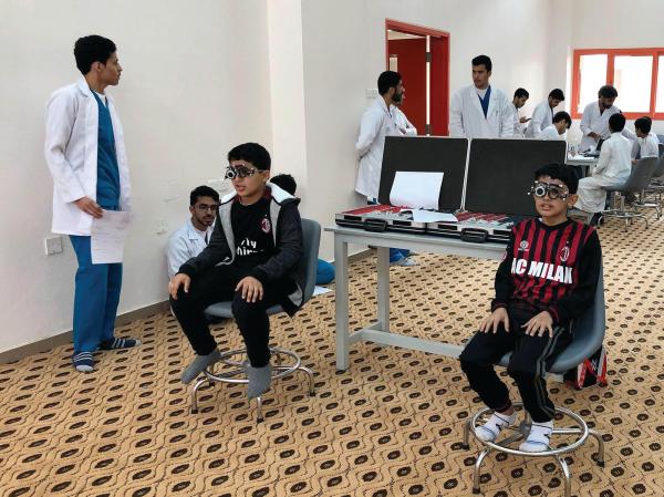 «فوضى الوصفات» تفاقم مشكلات أمراض العيون