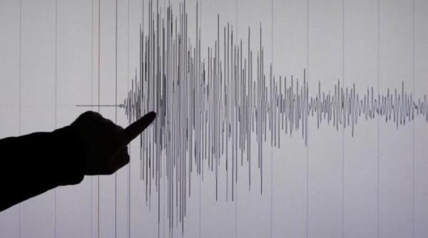 زلزال بقوة 5.9 يضرب وسط 