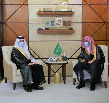 أمير الشرقية يطلع على منجزات هيئة الأمر بالمعروف بالشرقية
