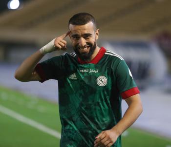 «معسكر مفتوح» يجهز الاتفاق
