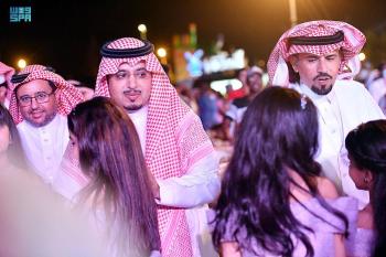 تدشن فعاليات مهرجان «ربيع الدرب»