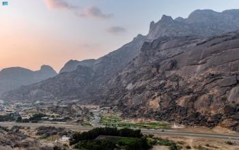 تهامة الباحة.. وجهة الباحثين عن سياحة الشتاء الدافئة