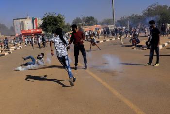 مستشار البرهان: أيد خفية تحاول جر السودان نحو الفوضى