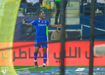 في حضور الهلال .. لا وجود لـ 