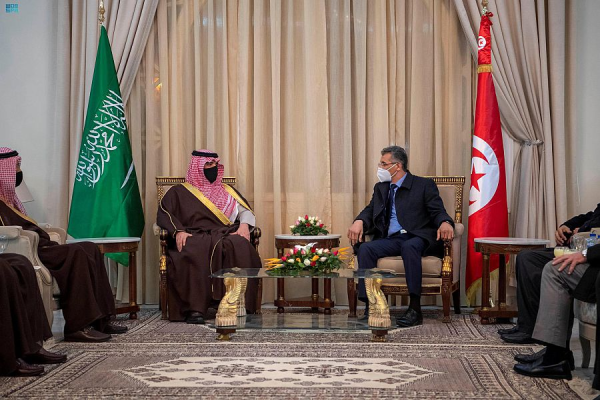 وزير الداخلية يصل إلى تونس في زيارة رسمية