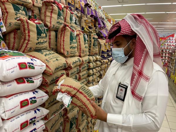 12 نشاطا تحت مجهر «بلدية الخبر»