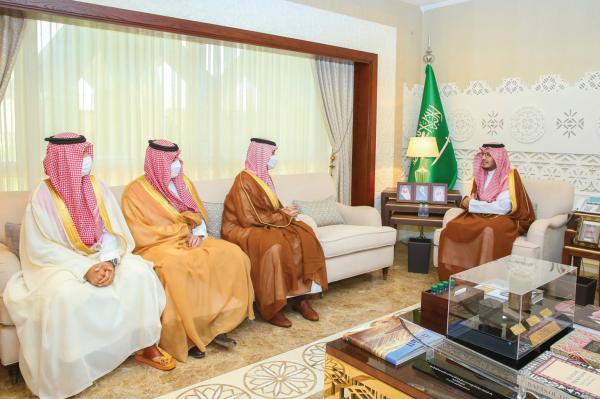 نائب أمير الشرقية: تنفيذ تطلعات القيادة في دعم الاستثمار