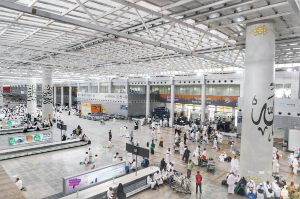 مطار الملك عبدالعزيز الدولي.. خدمات متكاملة في استقبال ضيوف الرحمن