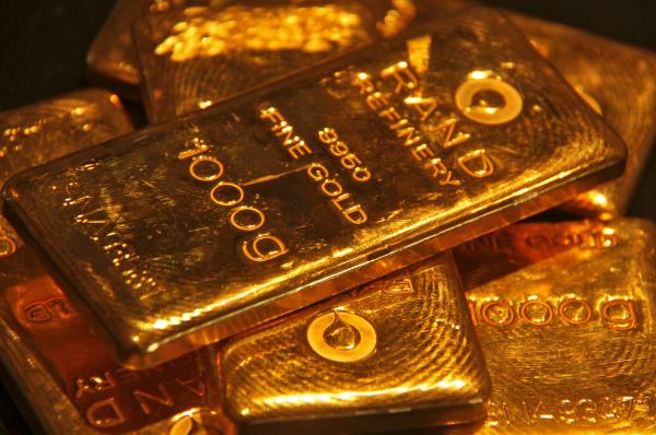 سعر الذهب اليوم في المملكة.. هدوء في بداية التعاملات