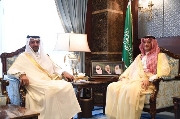 محافظ الأحساء يشيد بالعلاقات الراسخة مع قطر