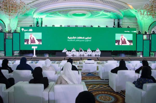 أمير مكة يشهد انطلاق فعاليات «جولة مسك» في جدة  