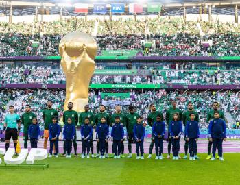 بعد مباراة بولندا.. وزير الرياضة يوجه رسالة للاعبي المنتخب السعودي