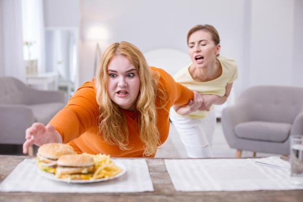 اتبع قاعدة 80/20 في تناول الطعام - مشاع إبداعي