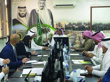 خطط استراتيجية لتطوير خدمات فروع «البيئة»