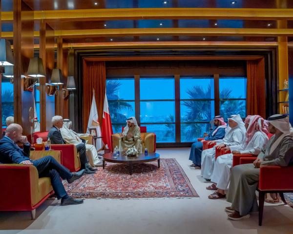 خالد آل خليفة: منصب الأمير نواف بن محمد مفخرة لكل عربي 