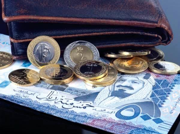 أسعار العملات مقابل الريال السعودي اليوم.. اليورو سجل 4 ريال