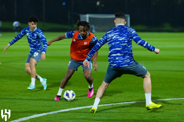 الهلال يواصل استعداده لمواجهة الدحيل في نصف نهائي دوري أبطال آسيا