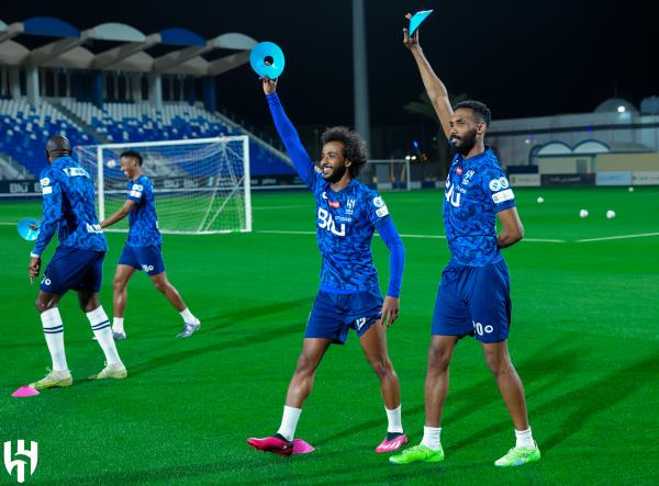 عودة ياسر الشهراني .. والهلال يُنهي استعداداته للشباب