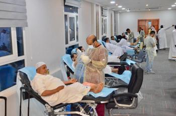 الأحساء.. 135 متبرعًا بالدم في اليوم الأول للمشروع الخيري في بر الفيصلية