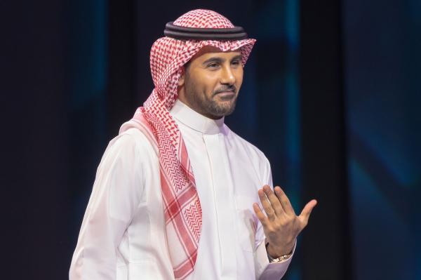 فؤاد عبد الواحد يطرب جمهور مهرجان 